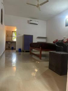 Galería fotográfica de Tender Coconut en Morjim