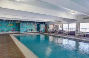 Πισίνα στο ή κοντά στο The Penthouse at Pinnacle Port #20