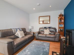 Χώρος καθιστικού στο Lowenek