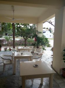 Zahrada ubytování Knossos Hotel