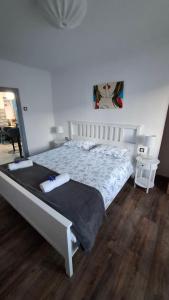 Postel nebo postele na pokoji v ubytování Apartman Darija