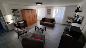 TV a/nebo společenská místnost v ubytování Apartman Darija