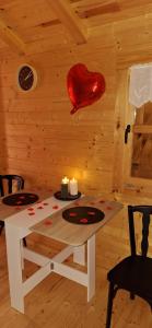 Fotografia z galérie ubytovania Roulotte la Bohême est son Spa en Baie de Somme v destinácii Arrest