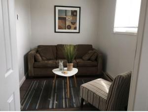 Χώρος καθιστικού στο Westlake Picton Cottage