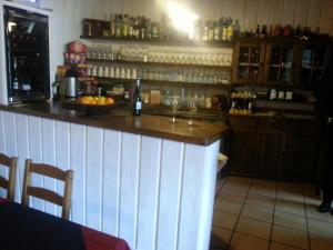 The lounge or bar area at Albergue San Pelayo