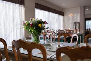 Area soggiorno di Shtarkman Erna Boutique Hotel Nahariya