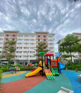 Herní místnost nebo prostor pro děti v ubytování Casa Maria Staycation SMDC Hope Residences