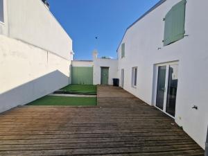 Budova, kde se vila nachází