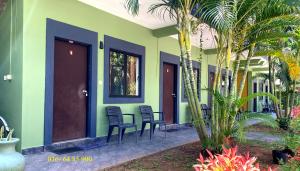 Κήπος έξω από το The Paramount Lodge