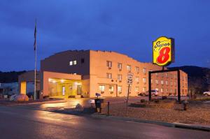 Certifikát, hodnocení, plakát nebo jiný dokument vystavený v ubytování Super 8 by Wyndham Durango