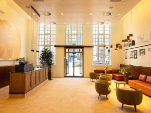 DoubleTree by Hilton Sittard的休息区