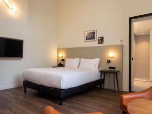 DoubleTree by Hilton Sittard客房内的一张或多张床位
