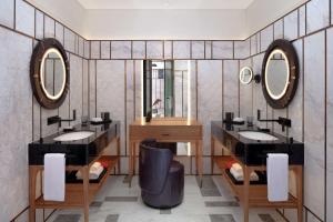 Andaz Doha, by Hyattにあるバスルーム
