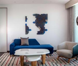 Andaz Doha, by Hyattにあるシーティングエリア