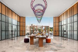Andaz Doha, by Hyattにあるシーティングエリア