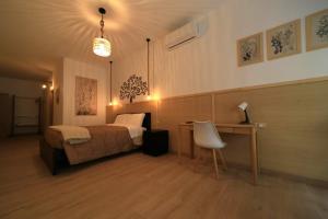 A seating area at Camurria Sicilian B&B