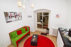 Posezení v ubytování Al Bastione Relais Suite & Rooms