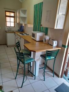 Kuchyň nebo kuchyňský kout v ubytování Pendleberrygrove unit 37 8 Sleeper