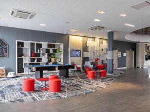 Ruang duduk di Mercure Toulouse Sud