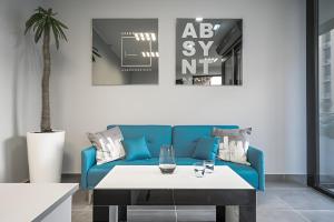 Posedenie v ubytovaní Deluxe Apartments by The Railway Station Wroclaw
