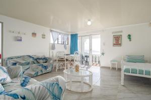 Postel nebo postele na pokoji v ubytování Barieta Beach Cottages - Self Catering + 37 fotografií