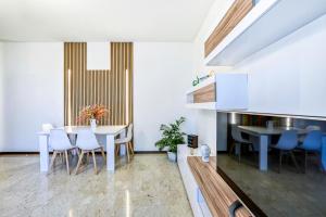 Fotografie z fotogalerie ubytování App 106m2 2letti matrimoniali e divano letto, box free - LA CASA VERDE - MilanoFieraRhoComo Saronno MXP Monza Ceriano Laghetto v destinaci Ceriano Laghetto