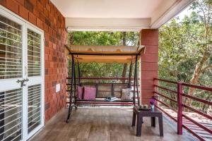 Fotografie z fotogalerie ubytování CosmicStays Elysium Farmhouse v destinaci Kolvan