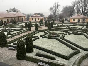 Zámek Jemniště v zimě
