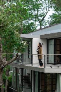 Балкон или терраса в LohonoStays Amani Villa 11A +8 фотографий