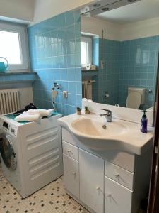 Ένα μπάνιο στο Zentrumsnahe helle Wohnung