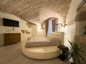 Μια τηλεόραση ή/και κέντρο ψυχαγωγίας στο Centro Storico - La Casa del Duca