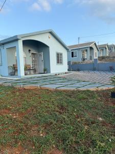 Foto de la galeria de Serenity Haven ocean view a Discovery Bay