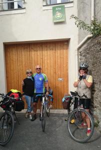 a group of people standing next to their bikes at Loire Escale in Ancenis