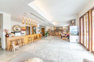 Kuchyň nebo kuchyňský kout v ubytování Anji Bamboo Homestay