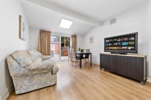 Χώρος καθιστικού στο Kosher House - Hendon - London