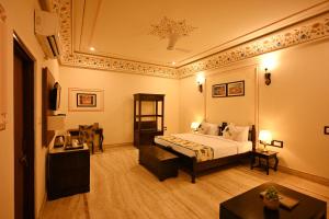 KhilchīpurThe Shergarh的相册照片