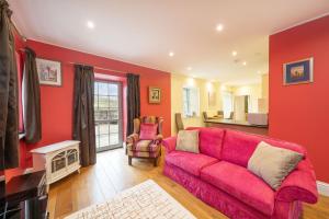 Χώρος καθιστικού στο Lochelour Mill Cottage