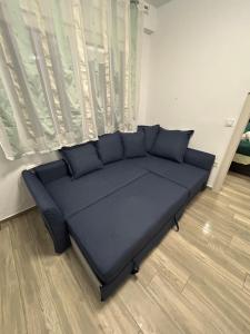 Posezení v ubytování Sunshine Ofrynio Apartment with private pool 260cm x 160cm during summer