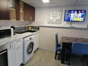 Dapur atau dapur kecil di Апартамемт 3 места с кухня с дворче +5 gambar