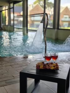 Πισίνα στο ή κοντά στο Los Robles Apart Hotel