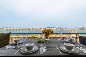 Balkón nebo terasa v ubytování Ocean Harbour- 2 OG, Balkon, Kamin