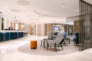 Posedenie v ubytovaní Crowne Plaza Bratislava by IHG