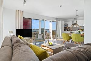 Posezení v ubytování SeaLove 2- EG, barrierearm, Hafenblick, Terrasse, Hund, Infrarotsauna