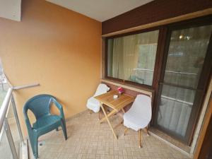 Ruang duduk di Banchevi Guest Apartment