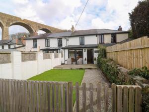 Zahrada ubytování Anneth Lowen