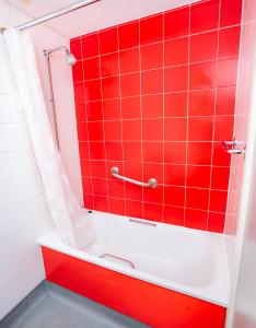 Ένα μπάνιο στο Modern & Cosy Central Coventry Budget Studio