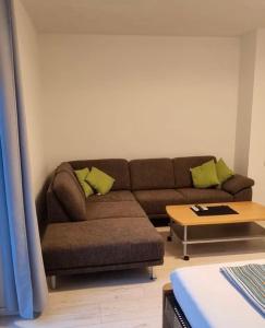 Posezení v ubytování Ferienwohnung Weserflair nähe Herzzentrum