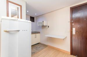 Kuchyň nebo kuchyňský kout v ubytování Lake Side Hotel em Brasília 87382