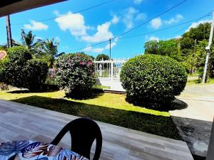 Fotografie z fotogalerie ubytování T 2 Ste Anne à 5mn de la Plage v destinaci Sainte-Anne + 28 fotografií