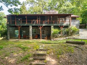 Κήπος έξω από το Lake Lanier Escape- Gainesville Lakefront Stay